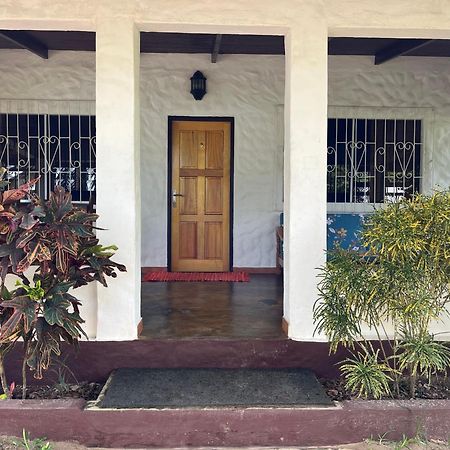 Hcs Bungalows Turtle Bay Rustic Bungalow Au Cap ภายนอก รูปภาพ